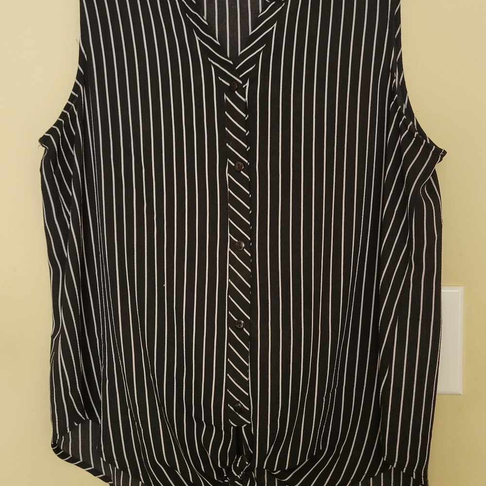 Black and White Striped Sleeveless Top